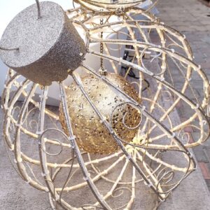 3 boules illuminées or scintillantes